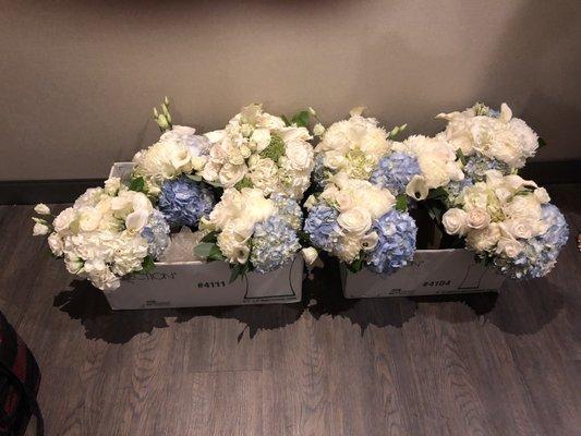 Wedding flowers that were perfect. Exactly what we imagined. Excellent service and quality was beyond expectation