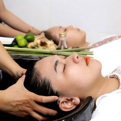 Japanese head treatment spa