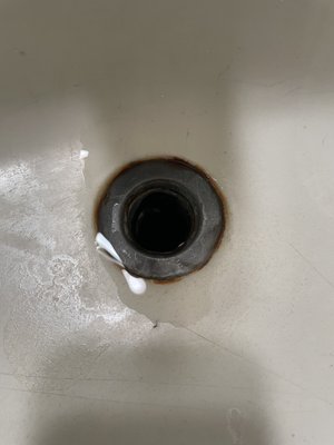 Sink dirty and moldy