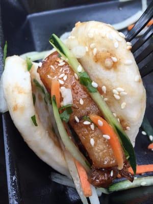 Pork belly steamed bun - very delicious!