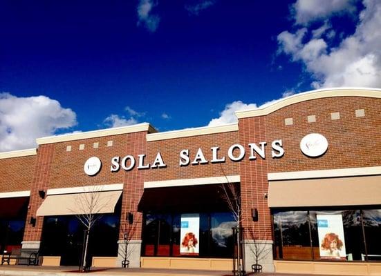 Salon DeSilva is located in studio 31 at Sola Salons.