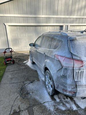 Mobile detail on a ford escape‼ Book now by email or text message!