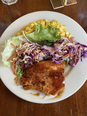 Salmon with corn and coleslaw