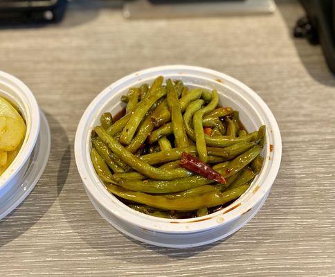 Big bowl of beans, enjoyable despite the slightly sugary sauce.