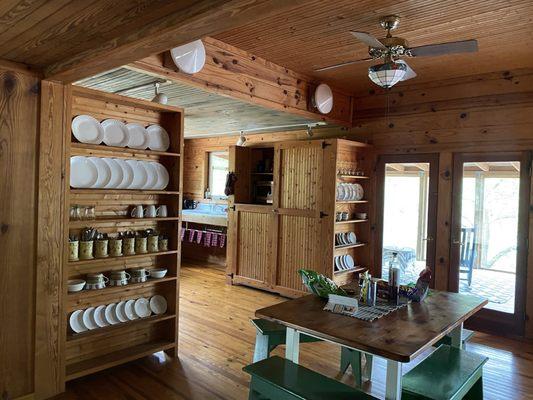 the kitchen and dining room