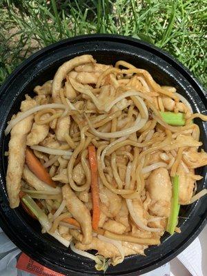 Chicken Lo Mein