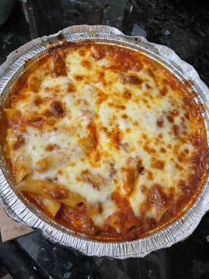 Baked ziti with meat sauce