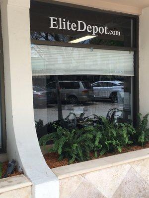 Located near Ft Lauderdale Beach