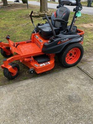 Kubota Prosumer Zero-Turn 48" Mower