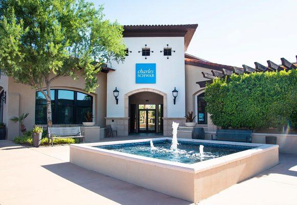 Charles Schwab - Scottsdale, AZ - Exterior (1)