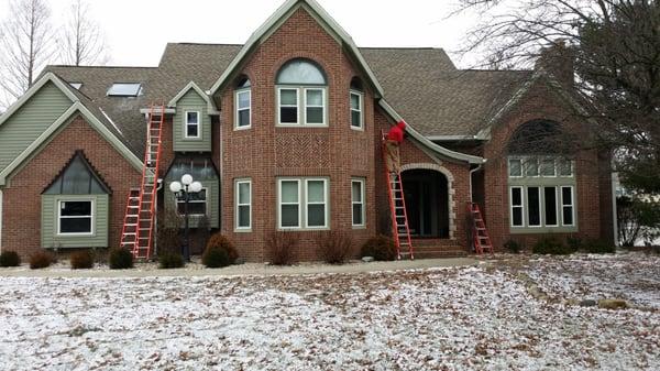 New Construction / Home Build
    Complete Remodels
    Framing & Floor Joist
    Pole Barn / Garages
    Porches, Decks ...