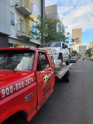 24 hr towing service/ towing company elizabeth New jersey