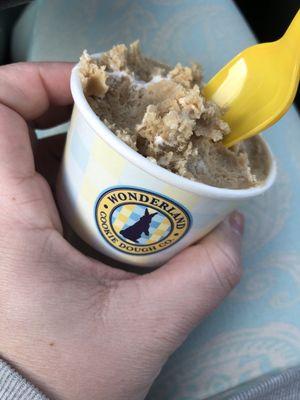 Small (1 scoop) peanut butter fluff.