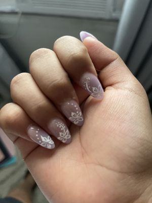 nails