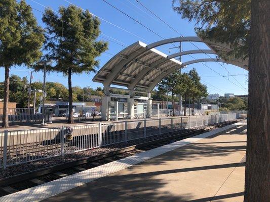 DART Market Center Station