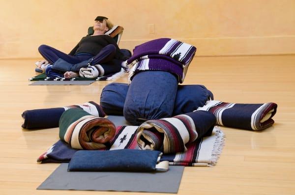 You could be here!  Go to brittfohrman.com to see a current listing of all of Britt's  classes and workshops.