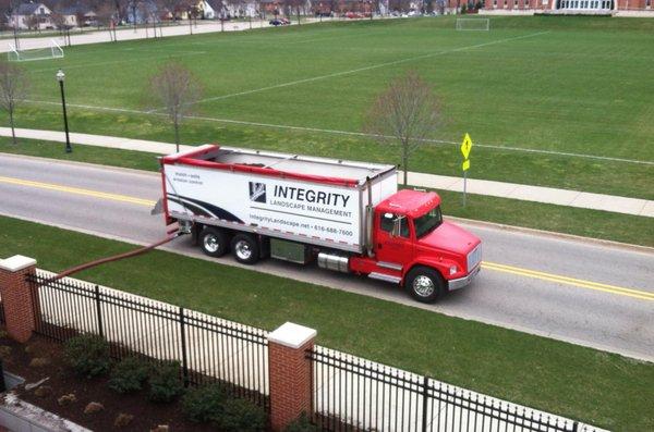 Truck lettering