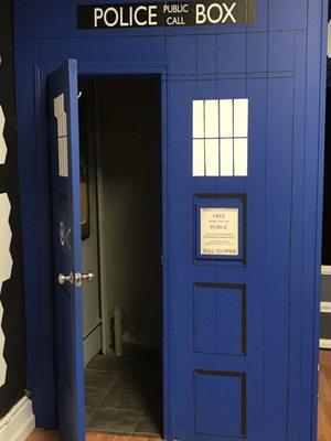 Tardis bathroom!