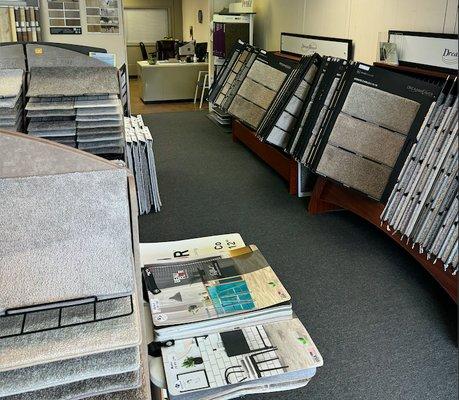 A view of inside our showroom in Hendersonville, TN just off New Shackle Island by Main Street.