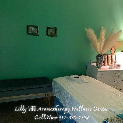 Welcome to Lilly's莉 Aromatherapy Wellness Center