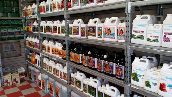 We stock a large selection of Advanced Nutrients. We also stock the Advanced Nutrients including their "pH Perfect" lines.