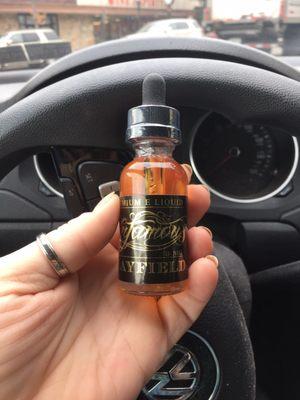 Chocolate vape juice (with hints of vanilla custard and caramel drizzle)---0mg nicotine! That's how I vape. Thanks Courtney for your help!