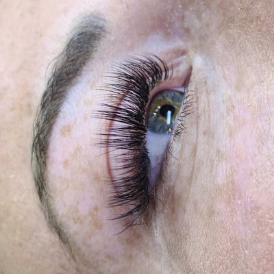 Volume lash extensions