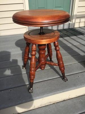 Beautiful piano stool just refinished by Brothers Furniture of Vermont. Work exceptional and meticulously performed.