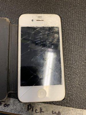 We can fix ANY iPhone from the original iPhone 3g to the iPhone XS Max and all of the ones in between !!!!!