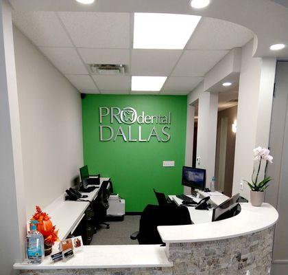 Welcome to Pro Dental Dallas, home of Dr. John Grinaldi and Dr. Jason Roe