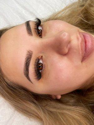 Glam up! Wispy Volume Lashes