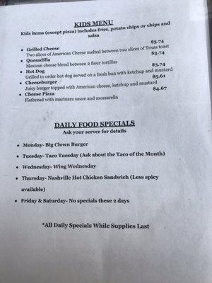 Kid's Menu and Daily Specials