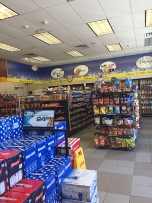 Millis Mobil -- 972 Main Street / Route 109, Millis         Interior