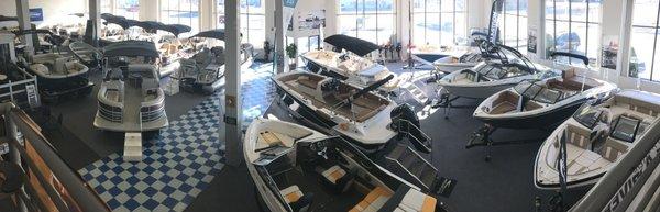 USA Marine Showroom