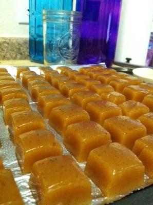 Cinnamon Apple Cider Carmels