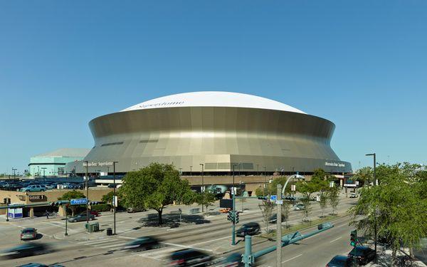 Superdome - Exterior