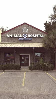 We are a full-service veterinary hospital in beautiful Pawleys Island, SC.