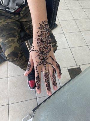 This establishment has very reasonable prices and great customer service. My daughter got an henna for her birthday and we love it. Thanks