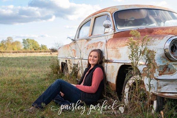 Senior session, vintage car