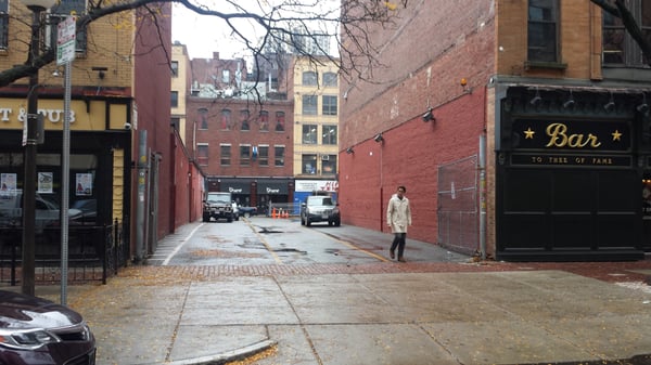 My car was there lady walking. You see no signs for paid parking