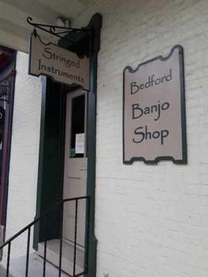 Bedford Banjo Shop