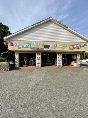 The Big Indian on The Mohawk Trail towers over the Native Views Gift Shop. It is So Cool &  stands 20 foot tall & built in 1974.