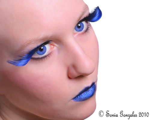 Blue themed makeup