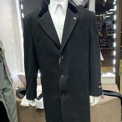 Black elegant winter coat for men