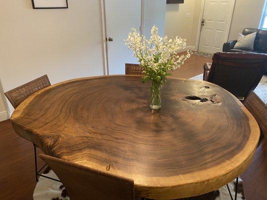 My gorgeous live edge dining table. Thank you Artisan!