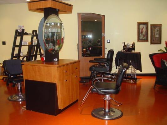 Trendsetters Hair and Nail Studio