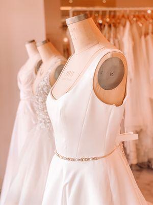 Watters, Hayley Paige, and Blush by Hayley Paige wedding dresses