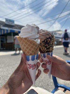 vanilla/chocolate twist and peanut butter/chocolate twist