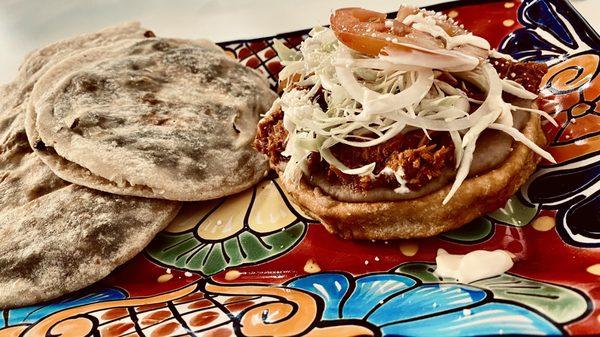 gorditas y Sopes