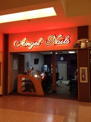 Mall entrance to Angel Nails.